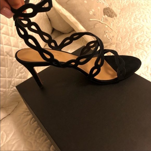 Banana Republic suede sandal - Picture 2 of 3